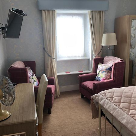 Stratford House Exclusively For Adults Otel Llandudno Dış mekan fotoğraf