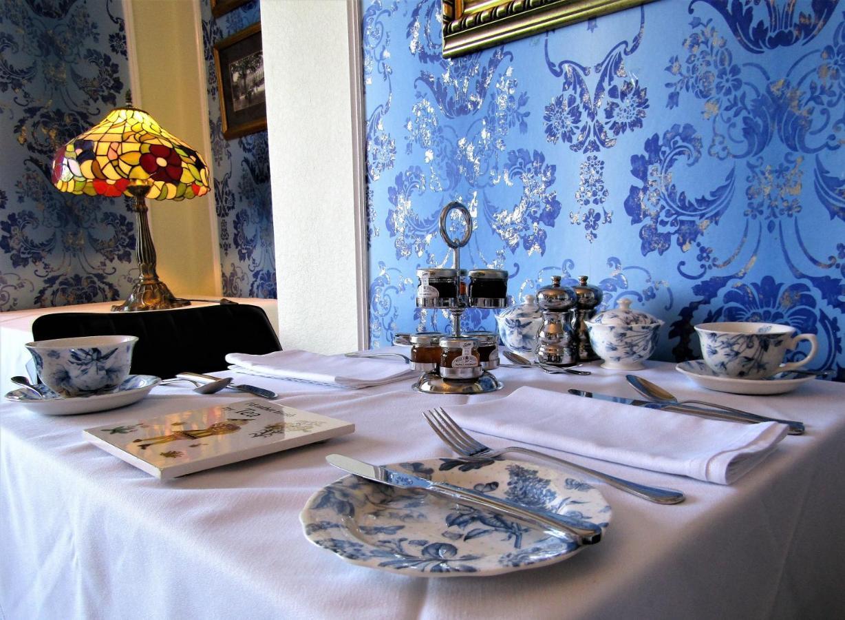 Stratford House Exclusively For Adults Otel Llandudno Dış mekan fotoğraf