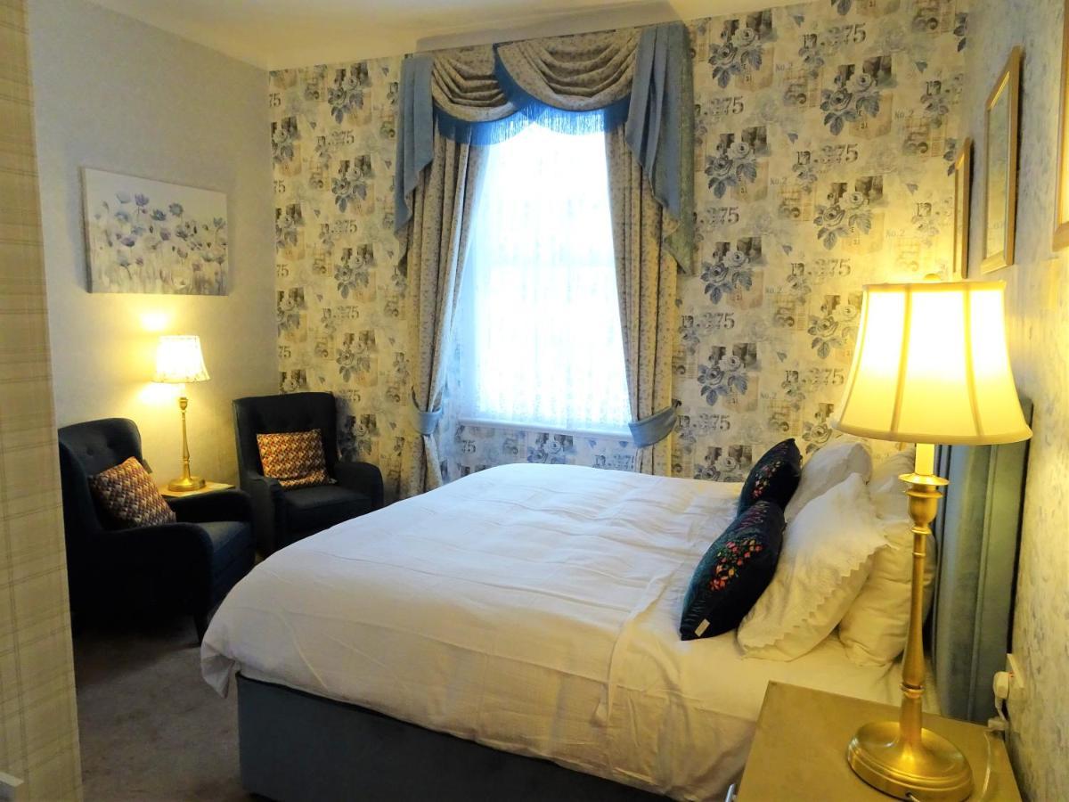 Stratford House Exclusively For Adults Otel Llandudno Oda fotoğraf