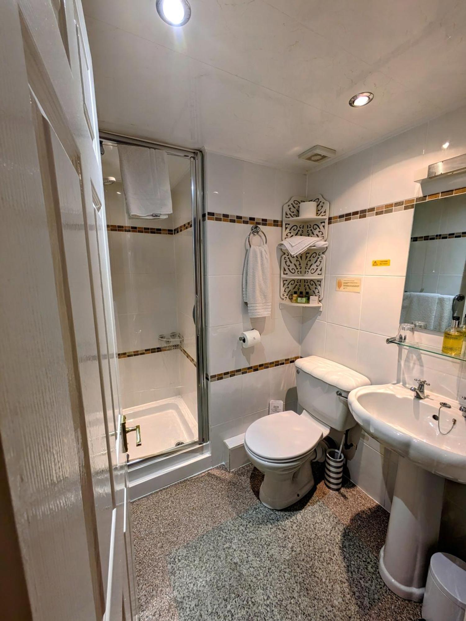 Stratford House Exclusively For Adults Otel Llandudno Dış mekan fotoğraf