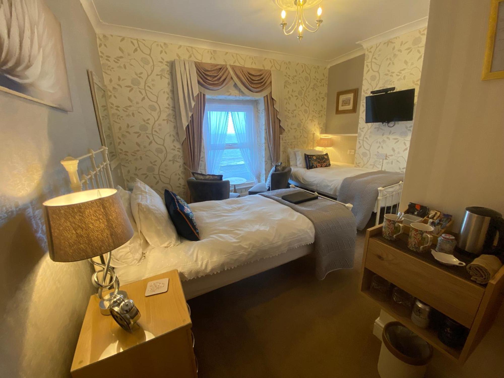 Stratford House Exclusively For Adults Otel Llandudno Dış mekan fotoğraf