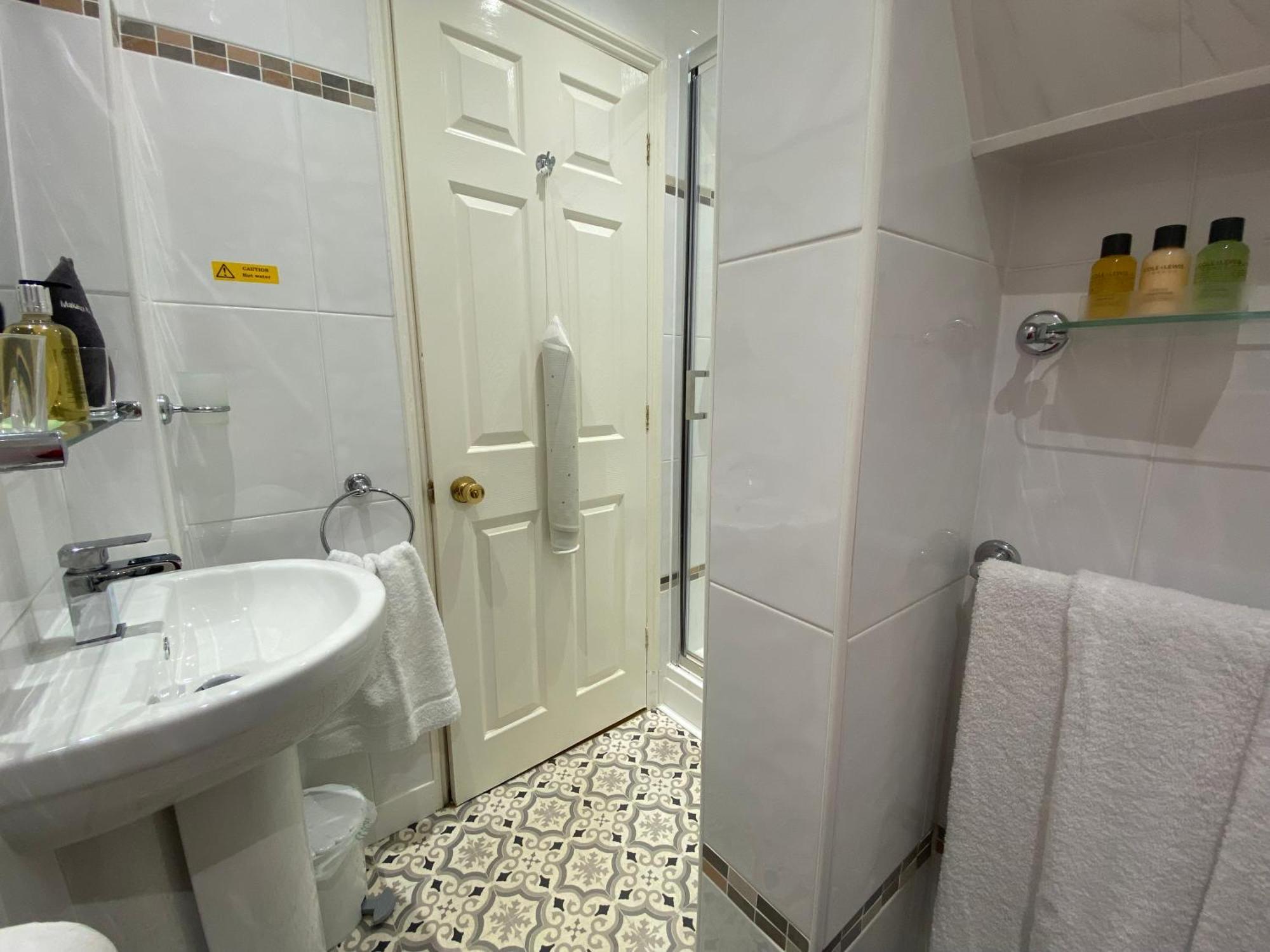 Stratford House Exclusively For Adults Otel Llandudno Dış mekan fotoğraf